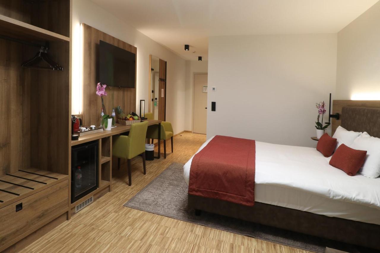 Threeland Hotel Pétange Kültér fotó