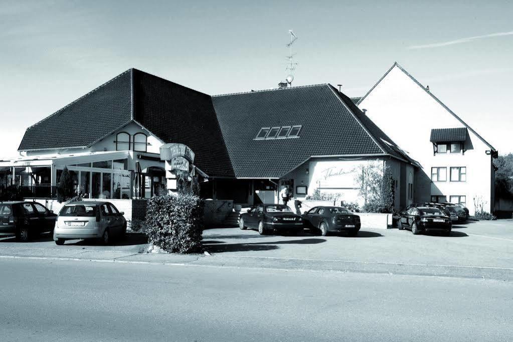Threeland Hotel Pétange Kültér fotó